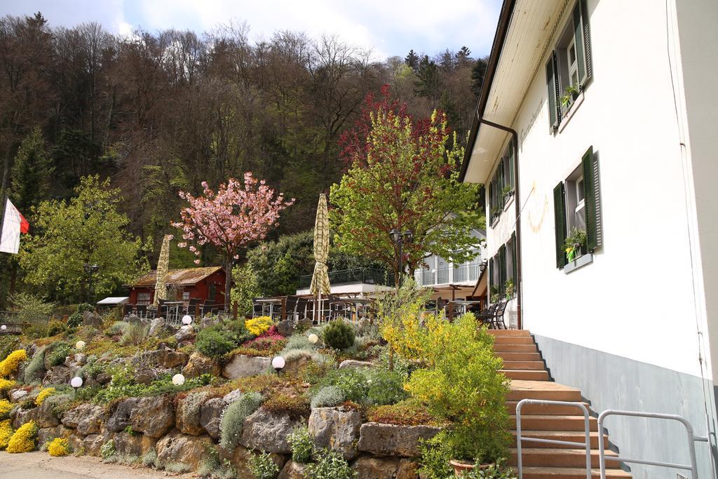 Landgasthof Farnsburg Ormalingen Bagian luar foto